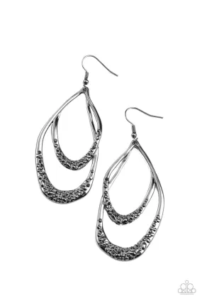 Beyond Your GLEAMS Black Earrings - Paparazzi Accessories