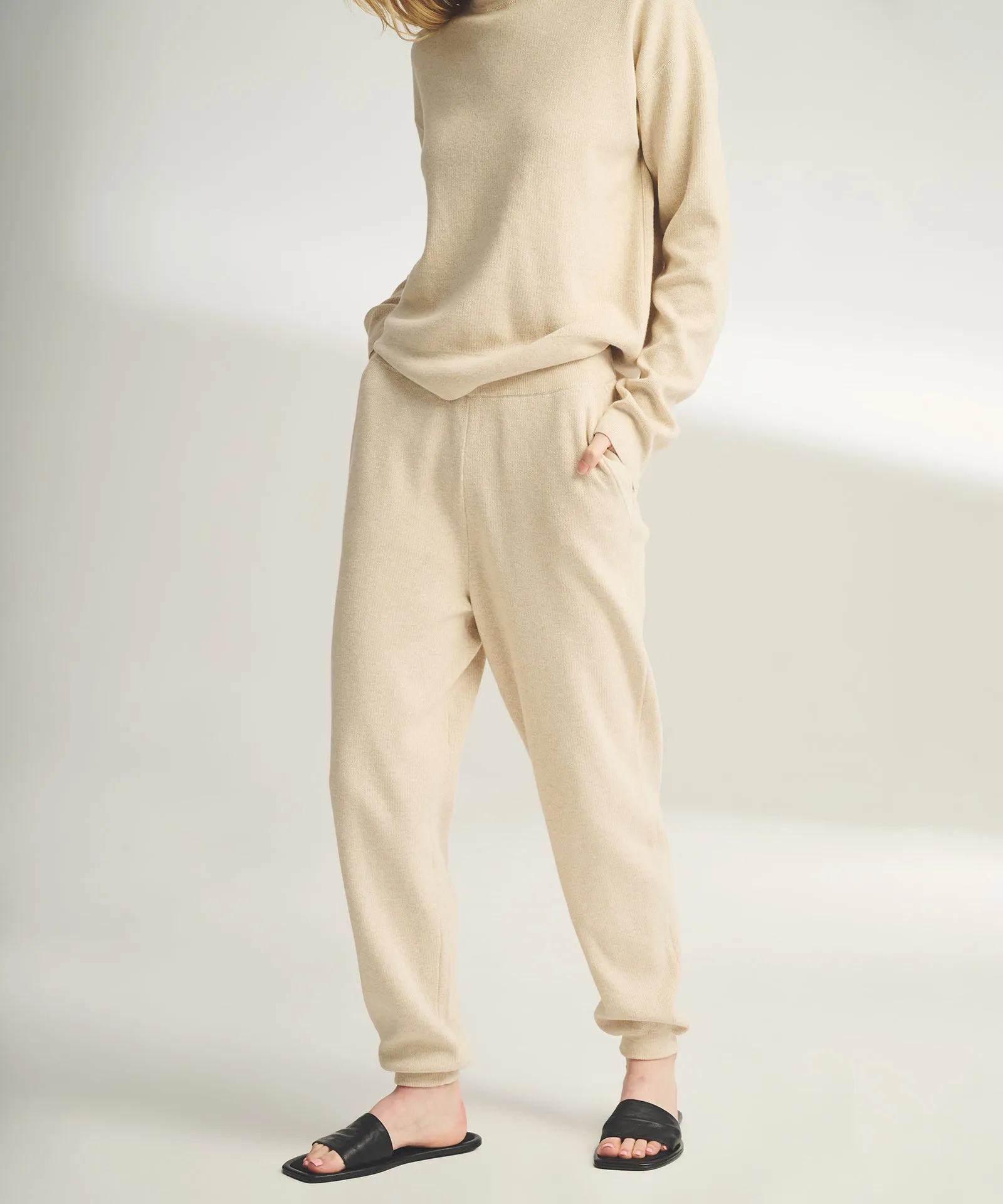 Café Cotton Cashmere Cropped Jogger