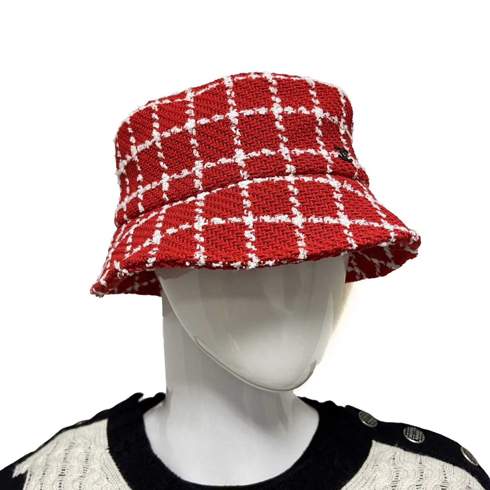 Chanel NWT 23C RUNWAY Red White Fantasy Tweed Medium Bucket Hat Medium