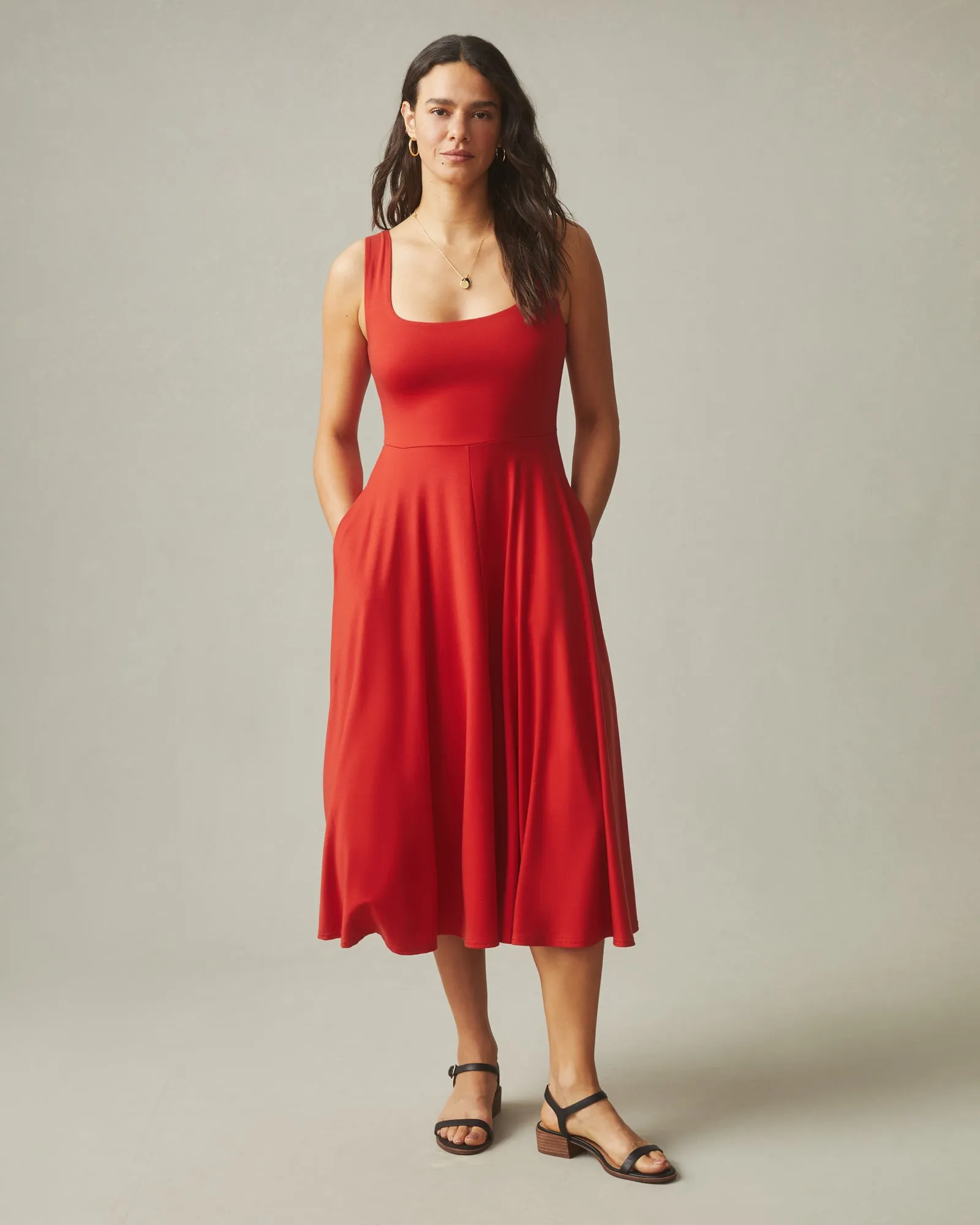 Flex Dress - Crimson