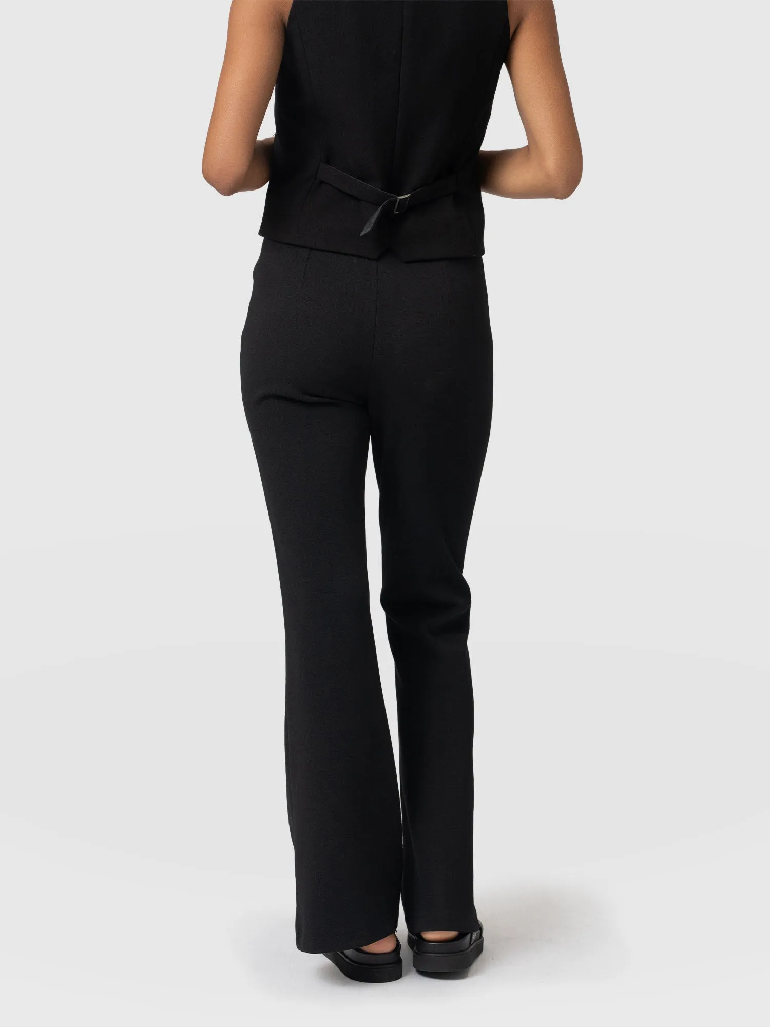 Freya Flared Trouser - Black