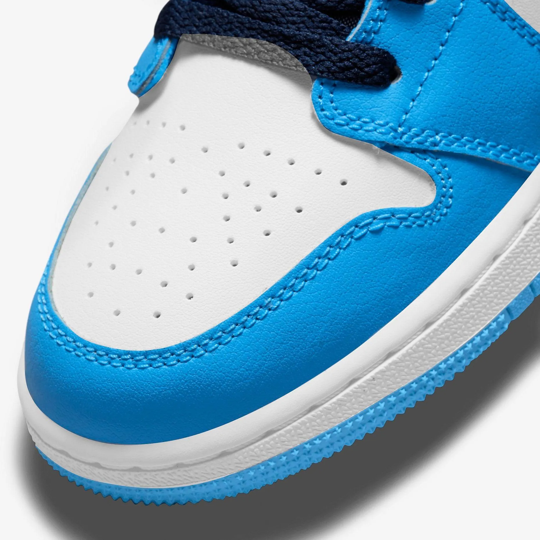 (GS) Air Jordan 1 Low 'UNC' (2021) 553560-144