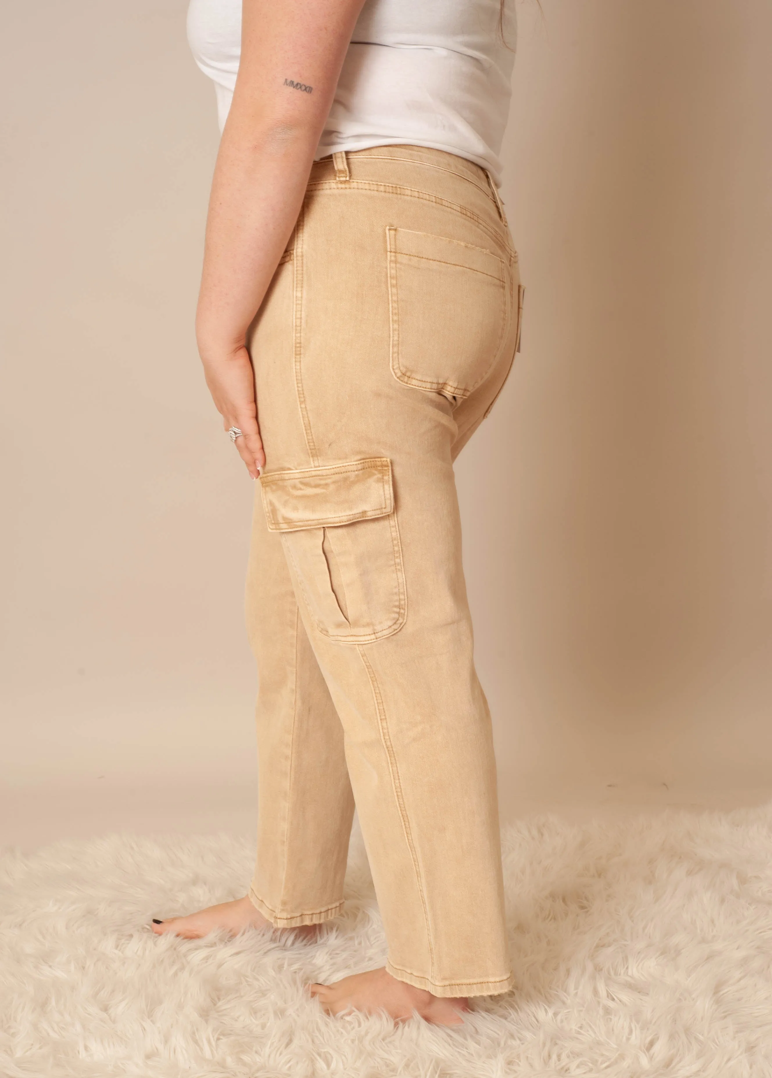 Instructive Cargo Straight Jeans