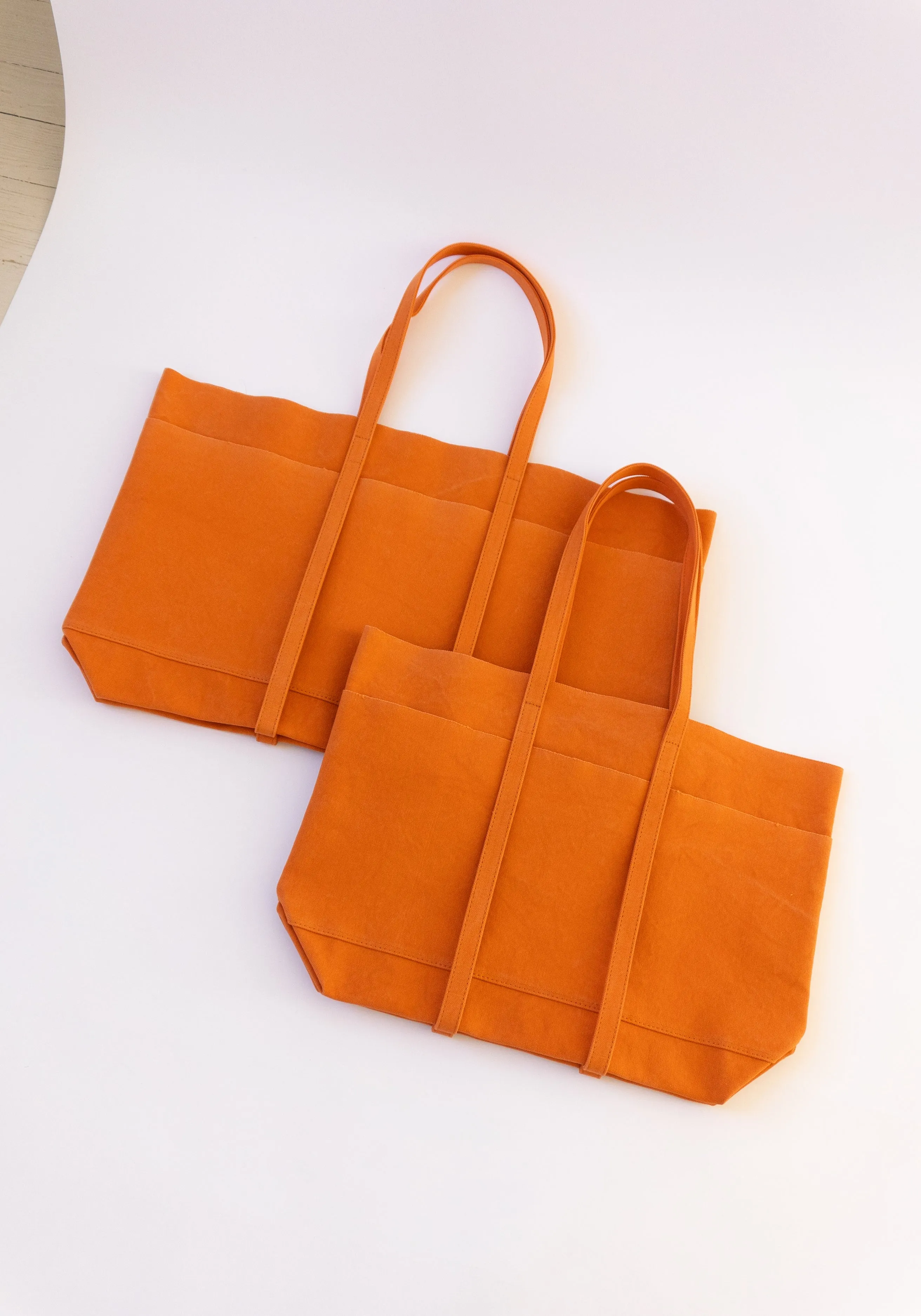 Medium Washed Canvas 6 Pocket Tote in Orange