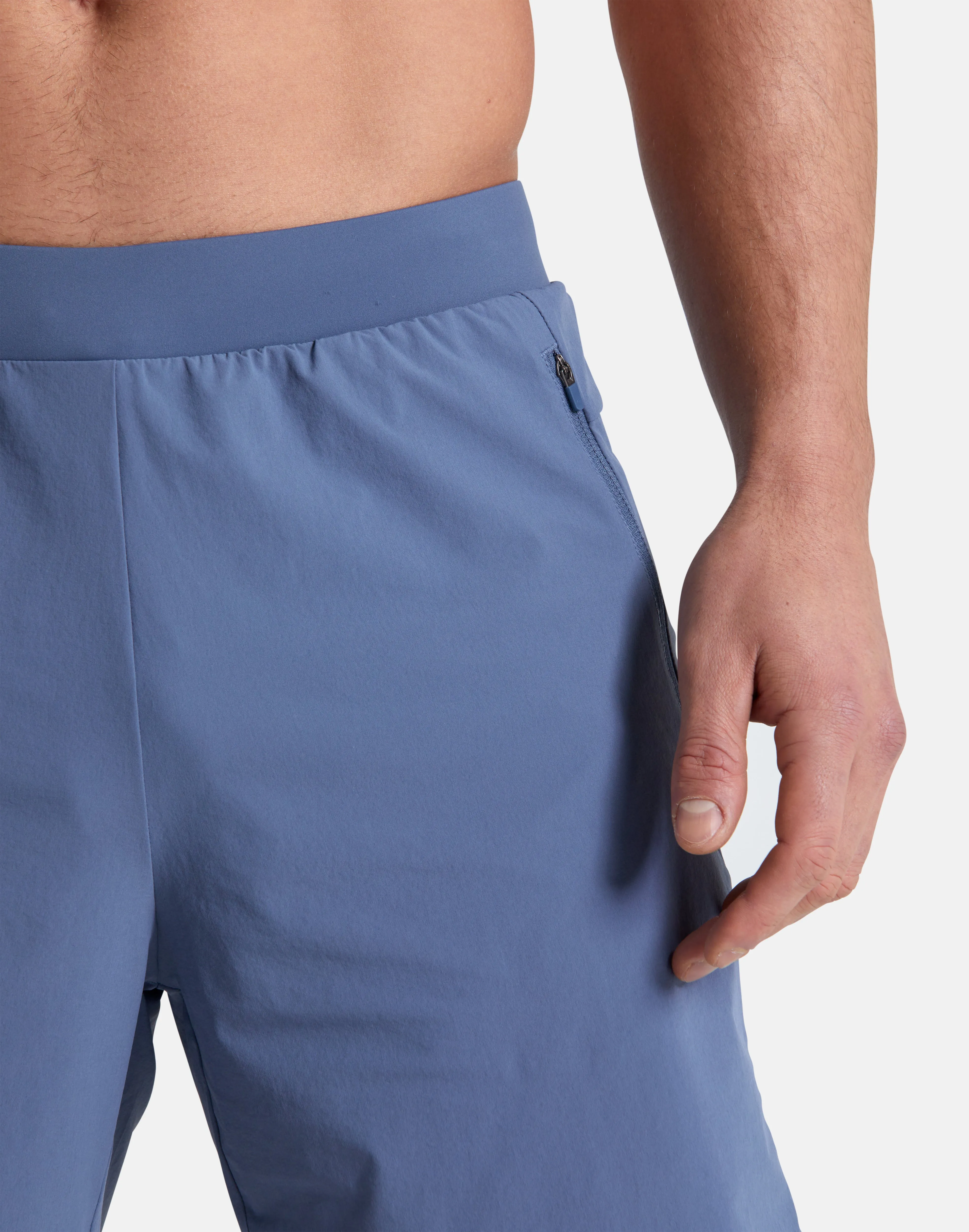 Relentless Shorts in Thunder Blue