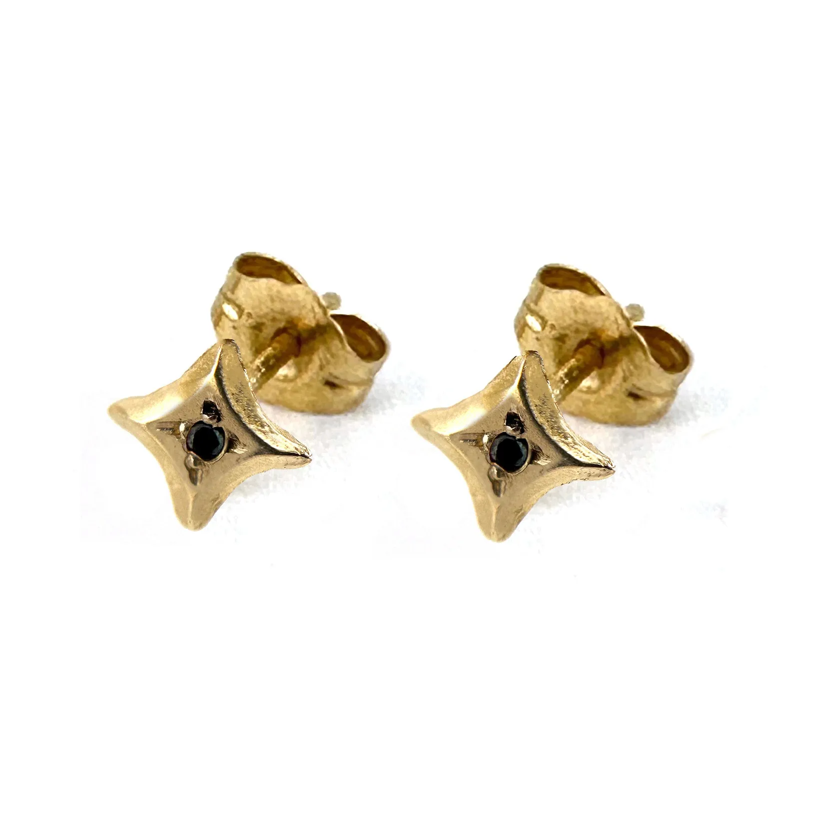 SPARKLE Stud Earrings