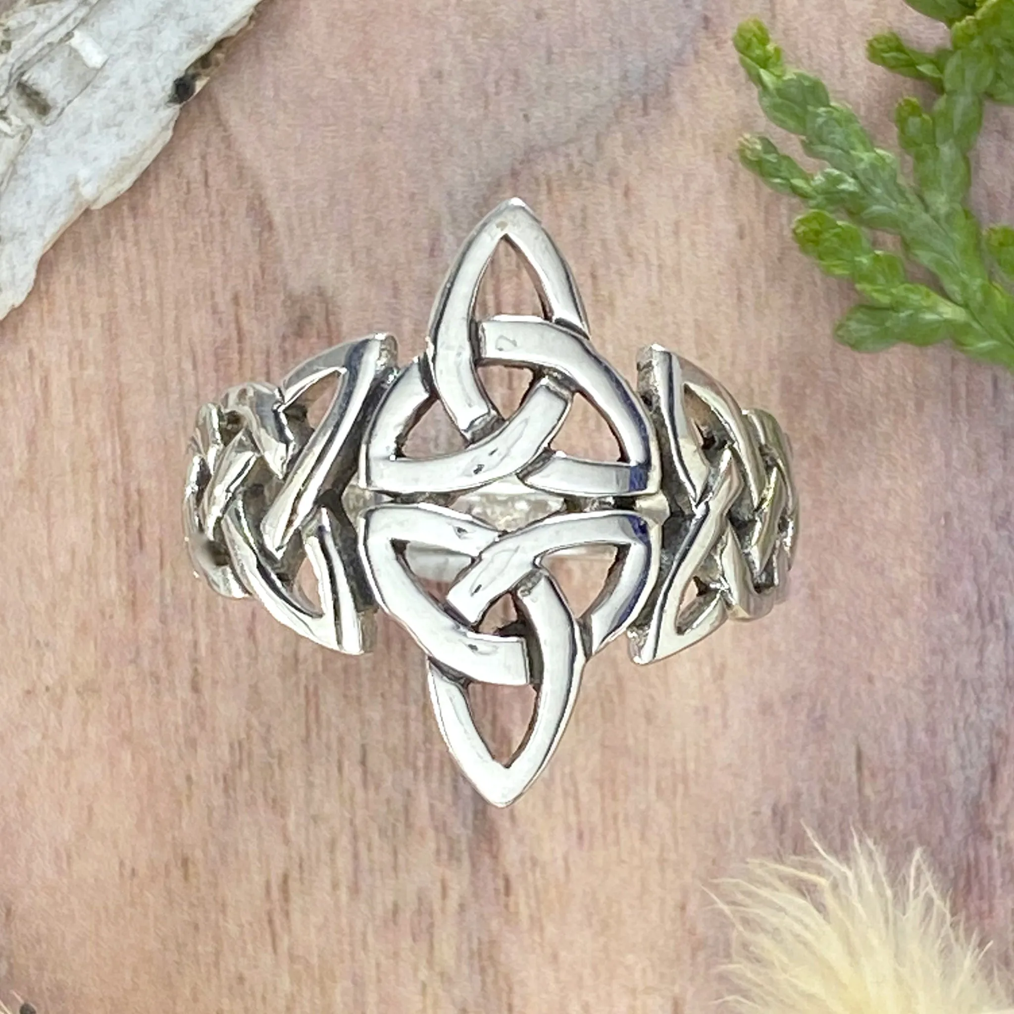 Sterling Silver Celtic Triquetras Ring