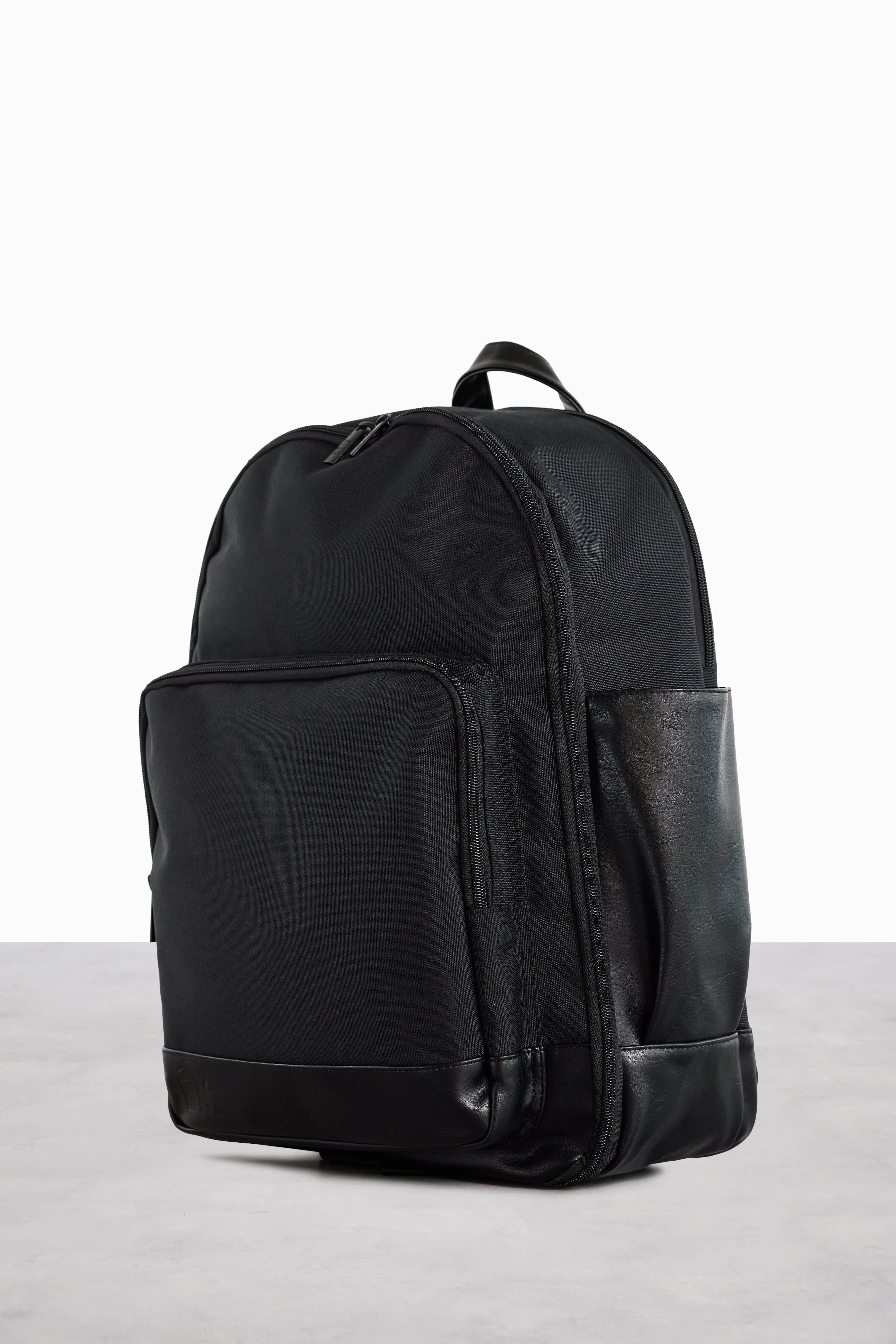 The Backpack in Black